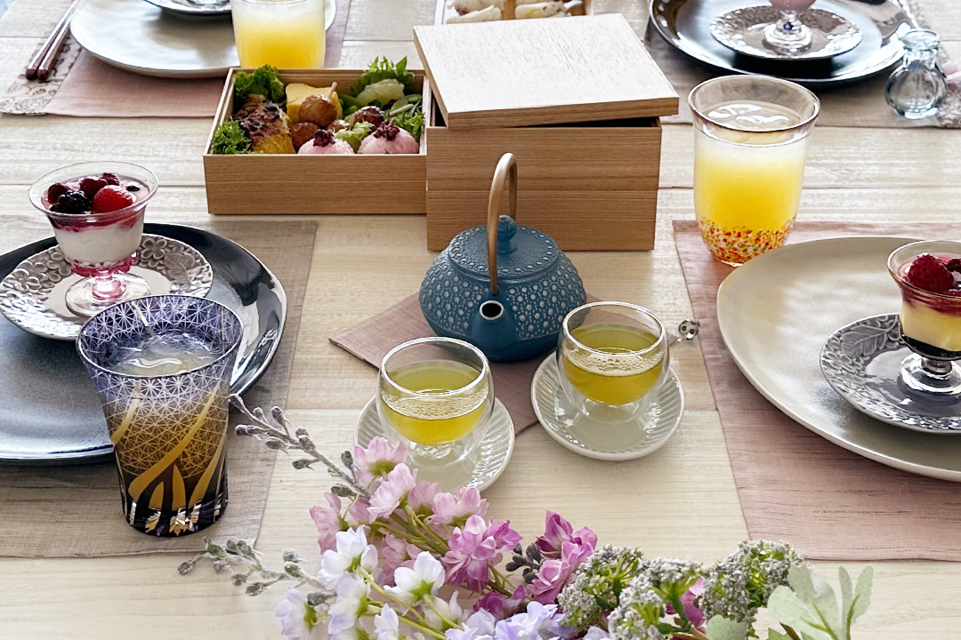 Seasonal table setting 2023.5