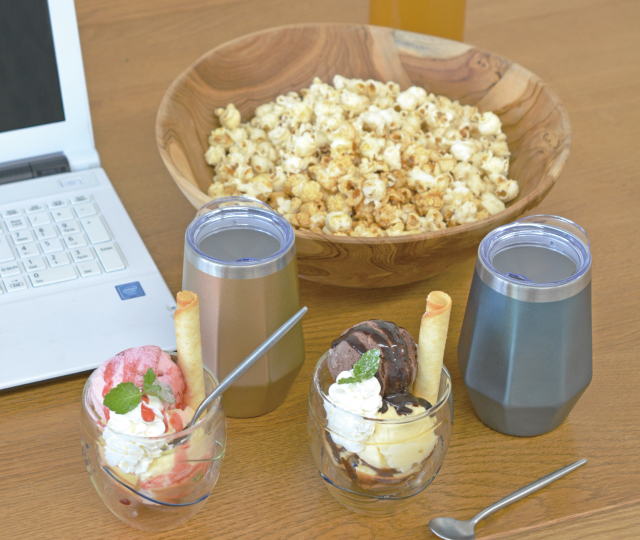 おうちでのんびり映画鑑賞