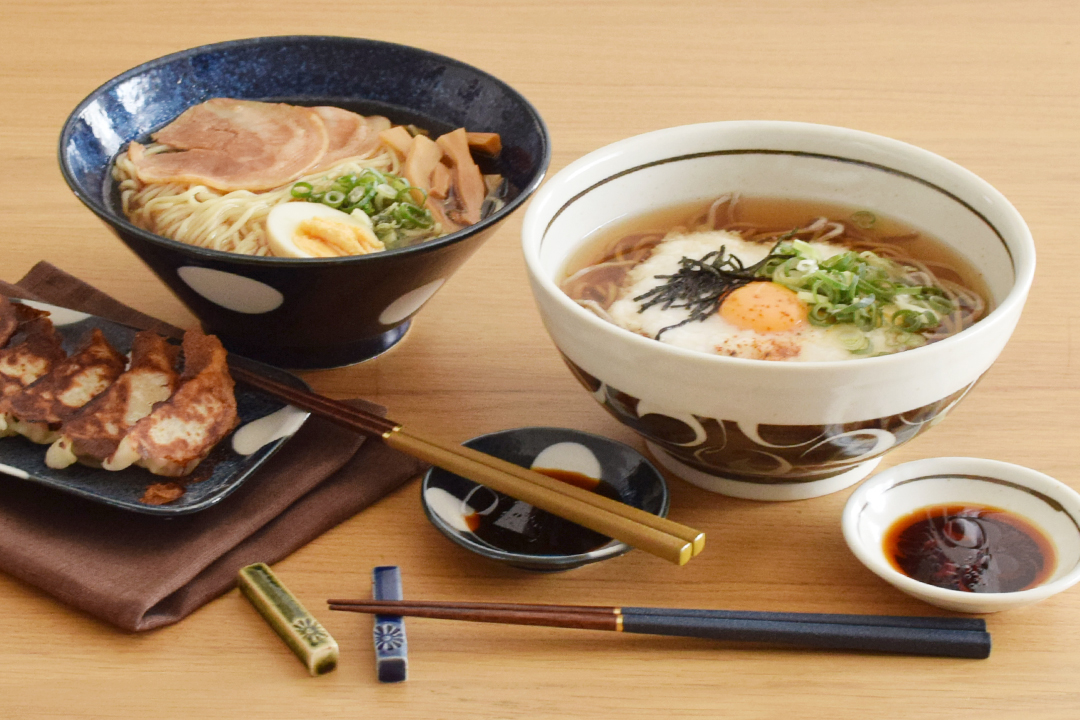 しょうゆラーメン&ギョーザとろろ月見そば