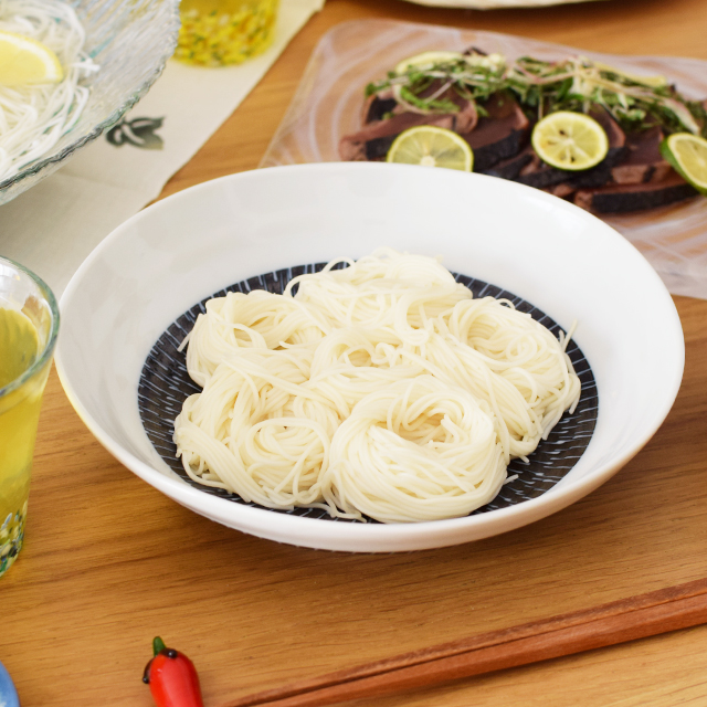 トビカンナ藍色六兵深皿