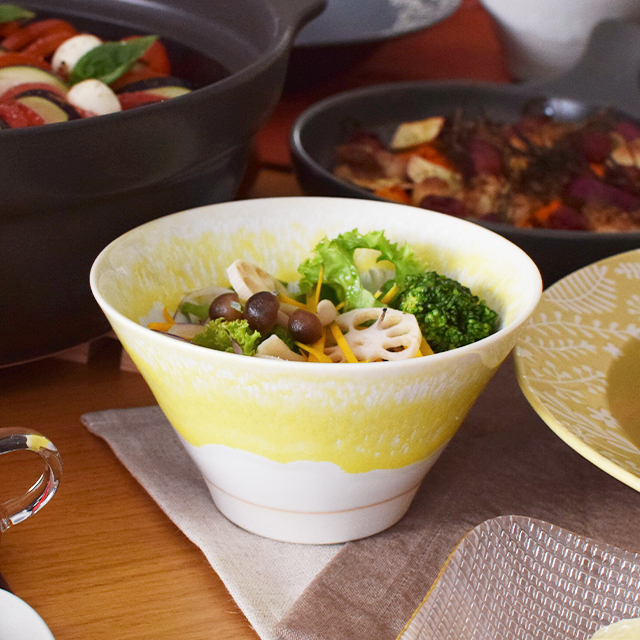 カラー流し反りボウル イエロー