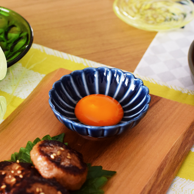 ぎやまん陶 丸小皿 ナス紺ブルー