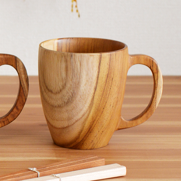 自然の美しさと軽い持ち心地