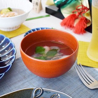 つぼみ型薪き地汁椀 朱