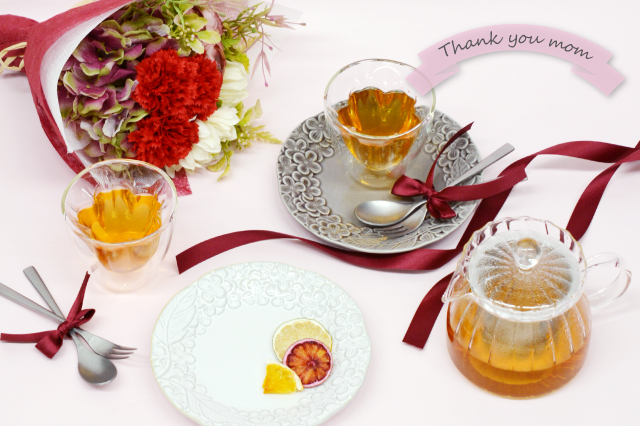 花彫りお茶会セット