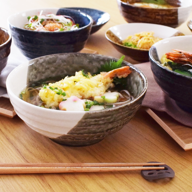 華やかな雰囲気を演出する迎春の器