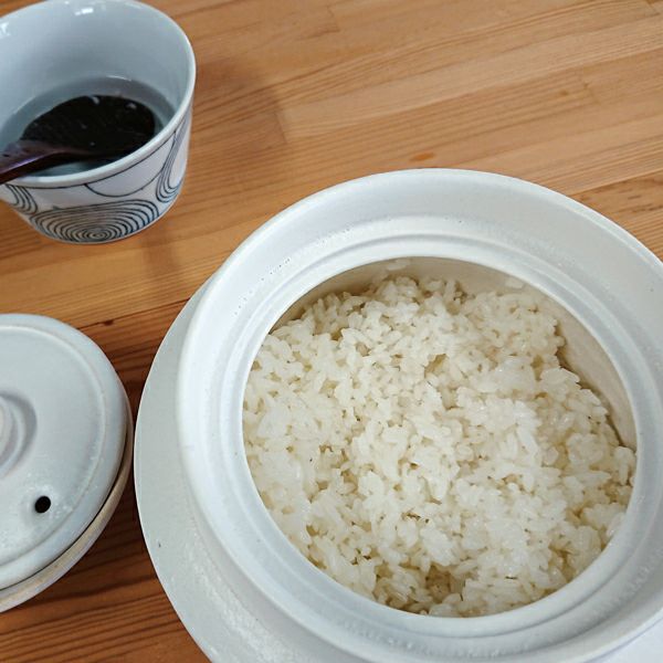 羽がま 御飯鍋 二合炊き 黒｜和食器通販｜織部 Online Store【公式】