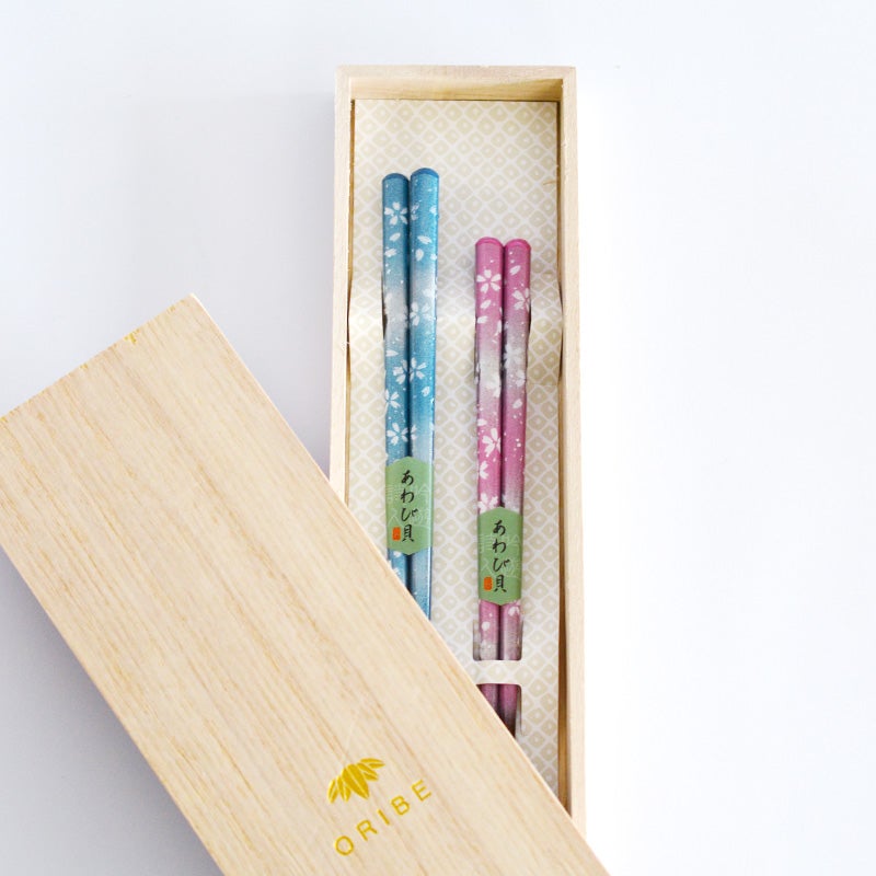 食卓に華を添える花日和箸ペアはプレゼントにおすすめ