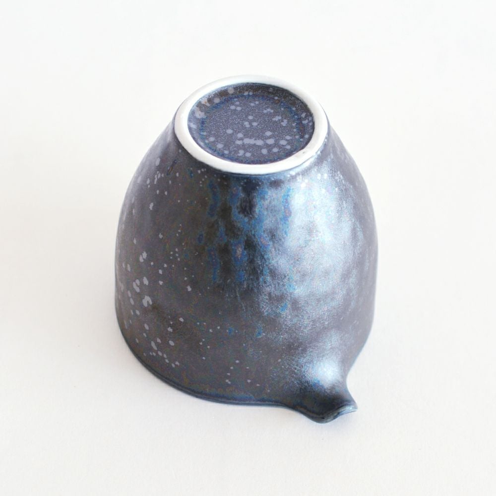 上品な輝きがお酒の時間を彩ります