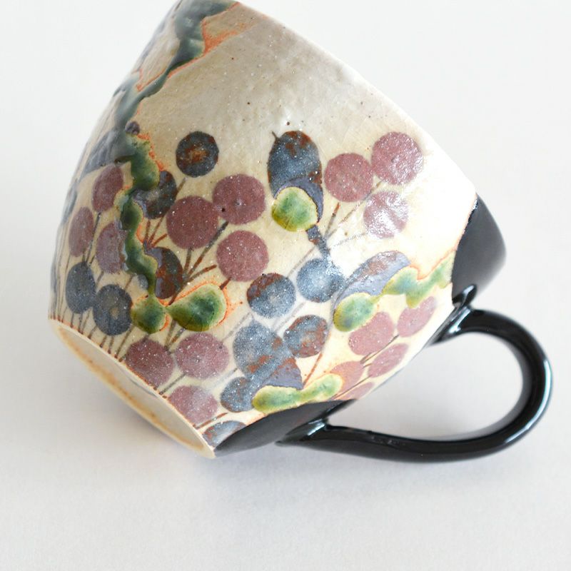黒織部 草紋マグカップ｜和食器通販｜織部 Online Store【公式】