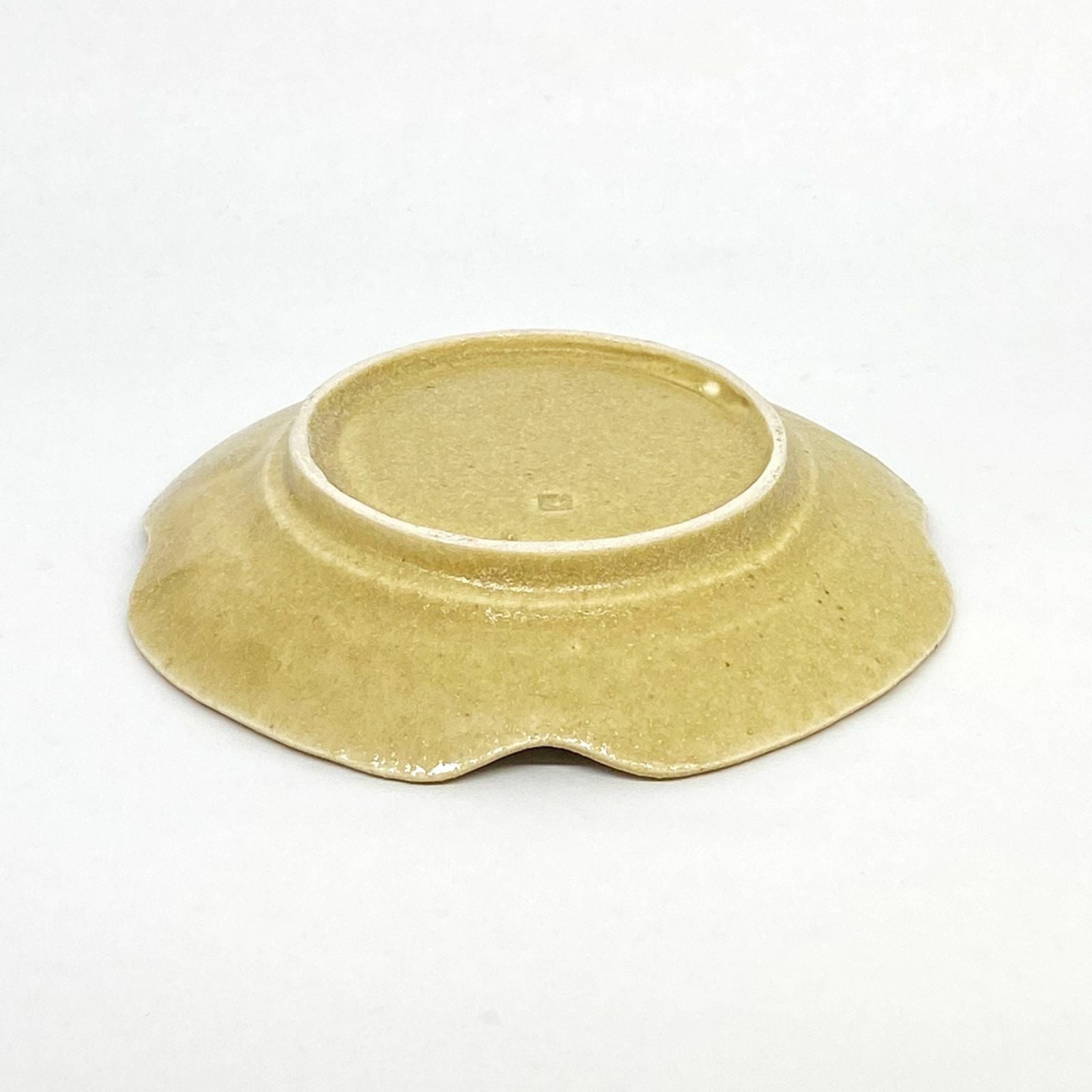 黄瀬戸輪花高台鉢｜和食器通販｜織部 Online Store【公式】