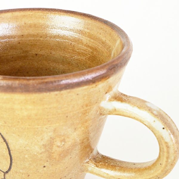 倉知栞里さんの器BROWN ANIMALS マグカップ トリ1