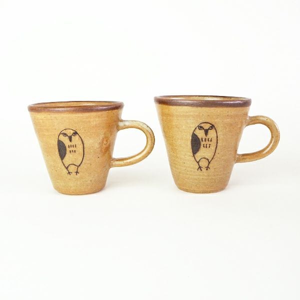 倉知栞里さんの器BROWN ANIMALS マグカップ トリ1