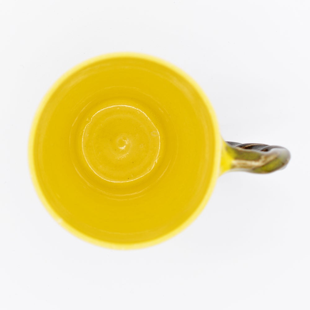 鶴琳窯 ねじり手フリーカップ 二色線刻 イエロー