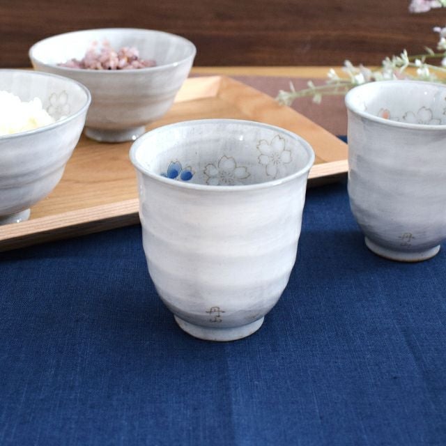 青紅花 湯呑 大｜和食器通販｜織部 Online Store【公式】