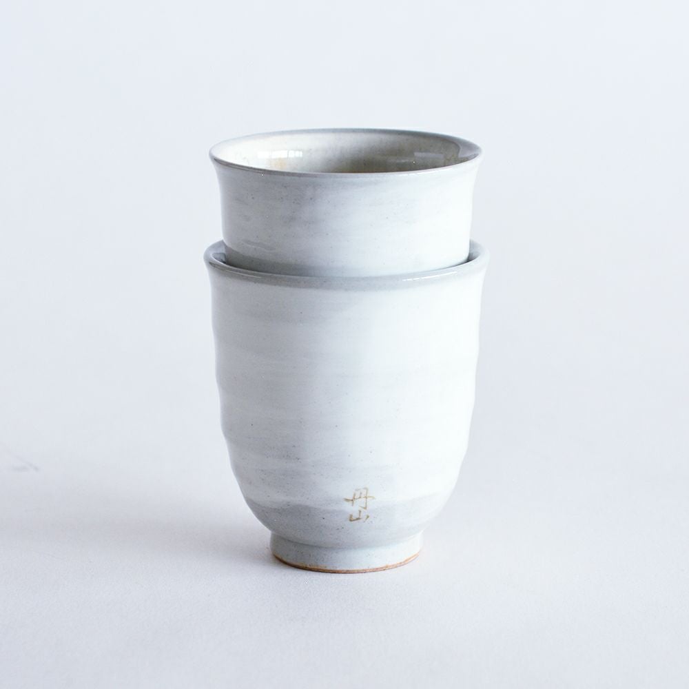 712*Z206陶芸 茶道具茶碗 湯呑み 織部 水次 酒器 澤 克典 「 織部ぐい呑 」 酒器 - レトロ ＆アート空間 「 古美術