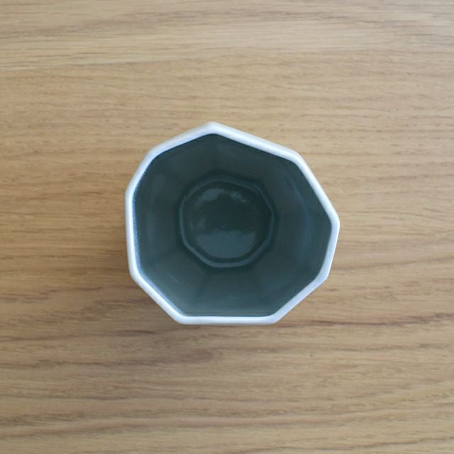 灰釉面取ビア 緑