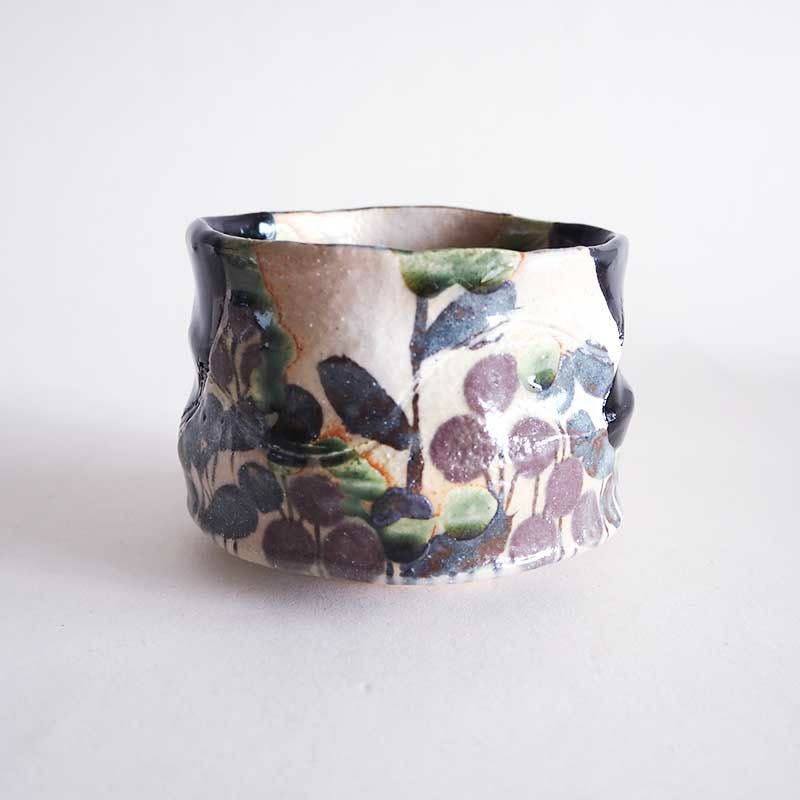 一口抹茶碗 黒織部｜和食器通販｜織部 Online Store【公式】