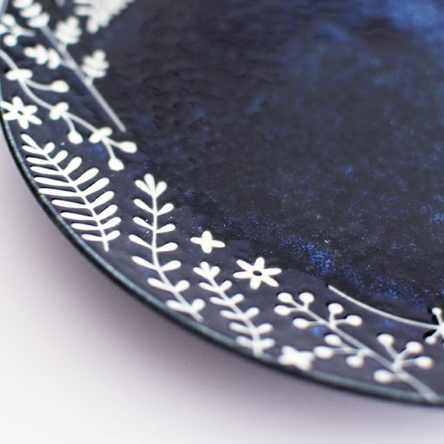 ボタニカル プレート 23cm ネイビー｜和食器通販｜織部 Online Store