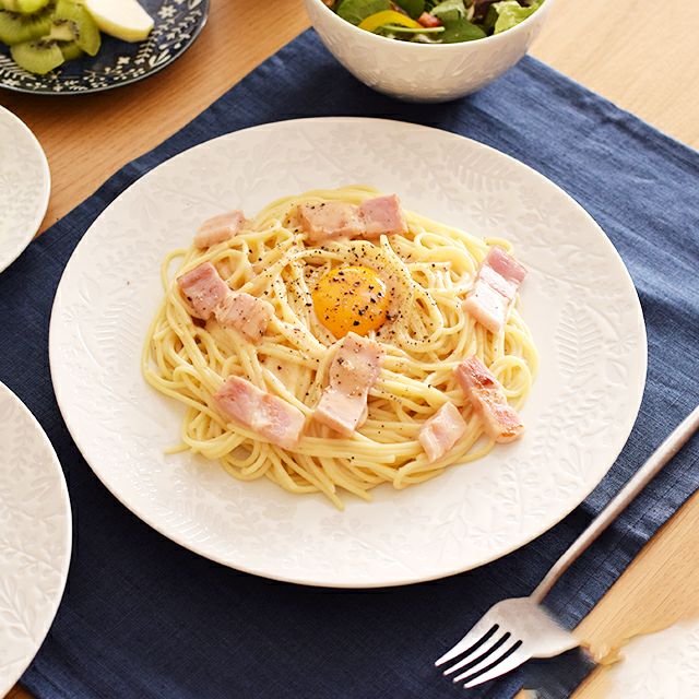 ボタニカル プレート 26.5cm クリーム｜和食器通販｜織部 Online Store