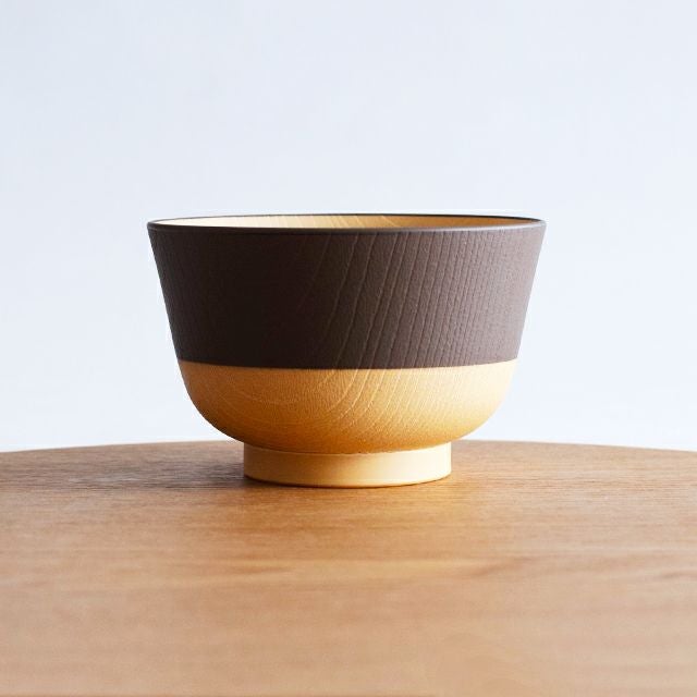やさしい彩り抗菌汁椀 くるみ色｜和食器通販｜織部 Online Store【公式】