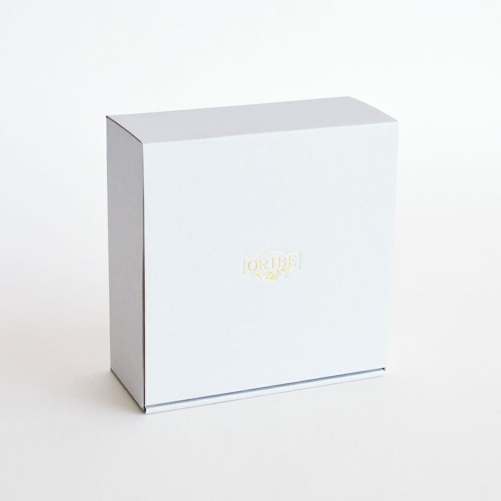 織部オリジナルのギフトボックスです