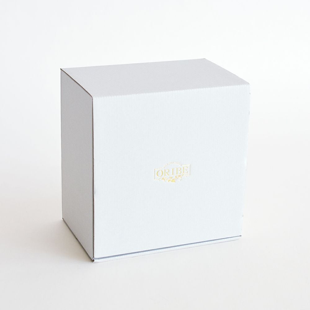 織部オリジナルのギフトボックスです