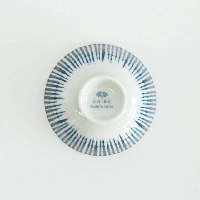 軽～い 千段十草茶碗 大