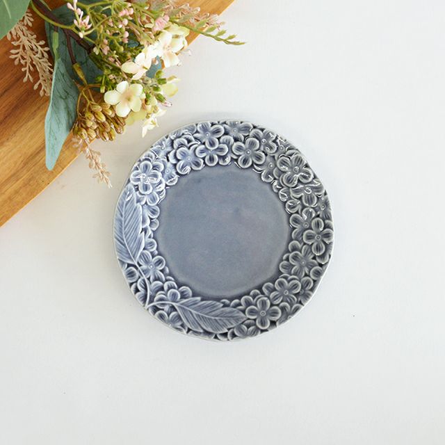 花彫り プレート S 青紫｜和食器通販｜織部 Online Store【公式】
