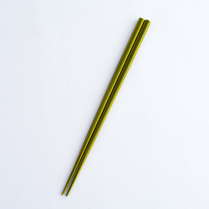 グリーンのお箸です