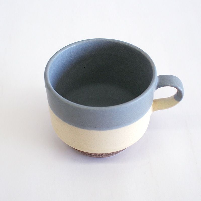 やさしい風合いのカジュアルなマグです