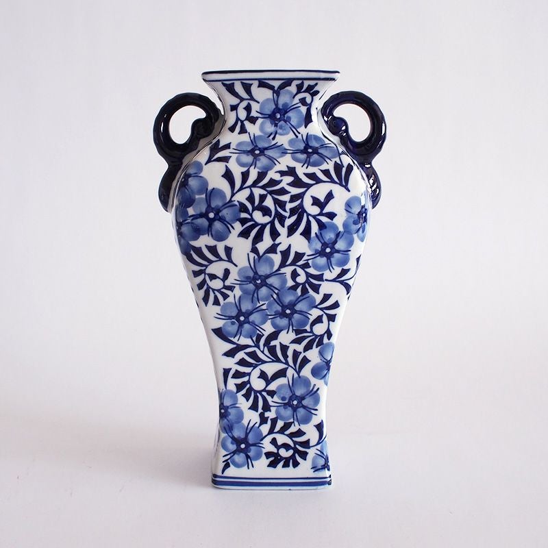 乾隆帝染付耳付花瓶｜和食器通販｜織部 Online Store【公式】