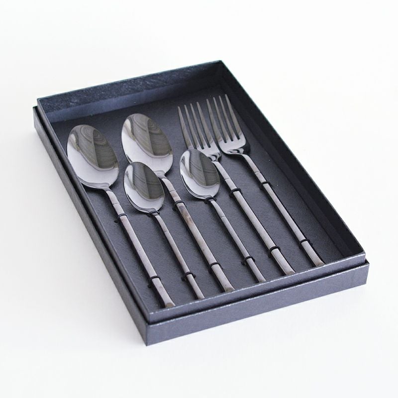 リネア ペアカトラリーセット ブラック｜和食器通販｜織部 Online