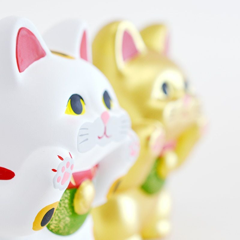 ぺったり招き猫 金｜和食器通販｜織部 Online Store【公式】