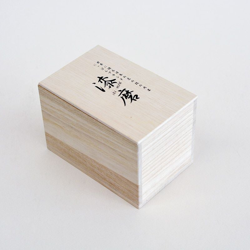 桐箱入りで贈り物におススメです