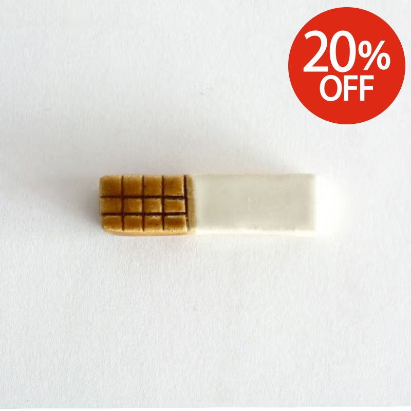 織部オリジナルの箸置きです。