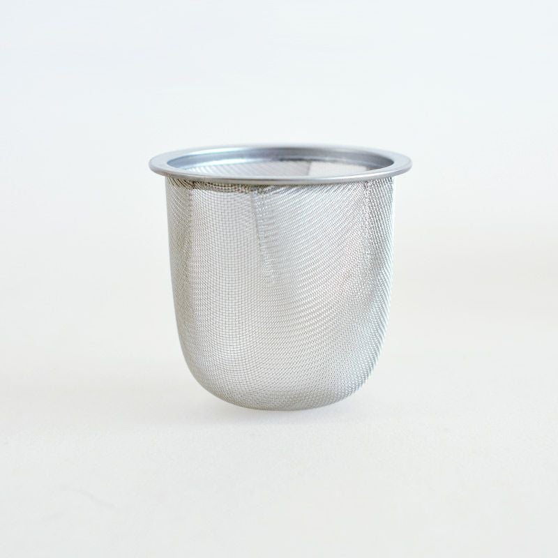 ステンレス製の茶こしです