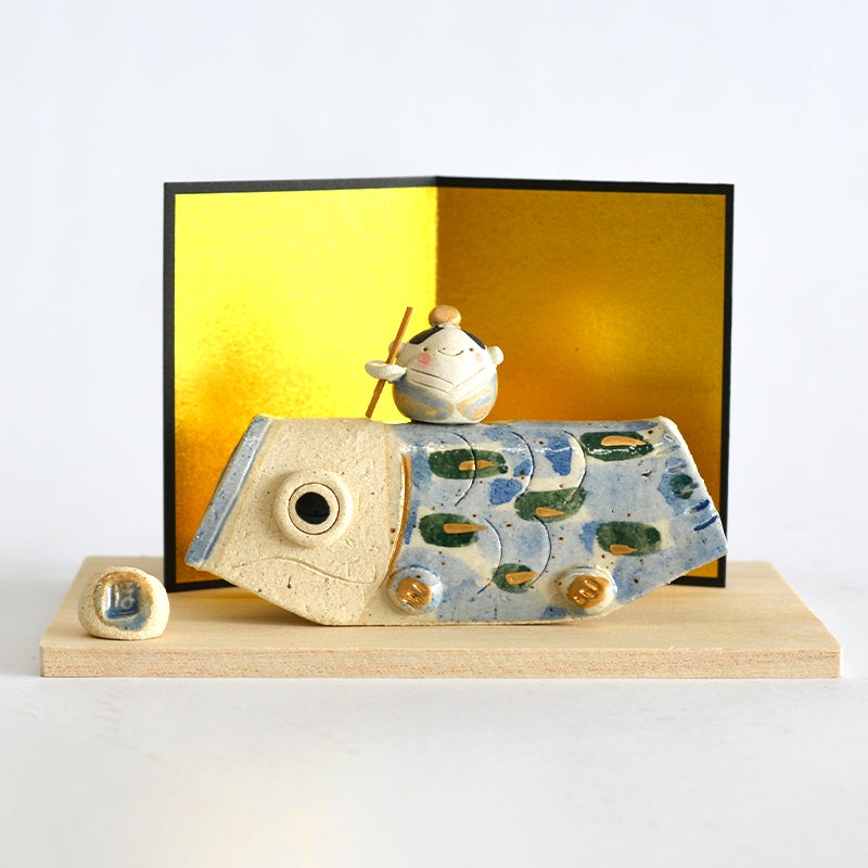 手作りの暖かさと優しさの感じられる五月人形です。