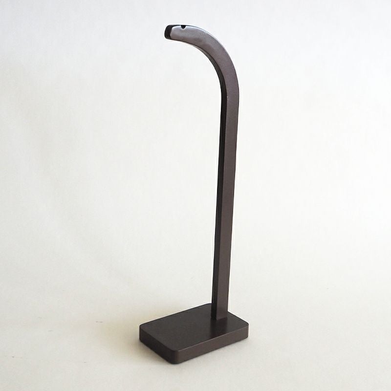 木製吊るし飾り台は吊るし飾り用の土台什器です。