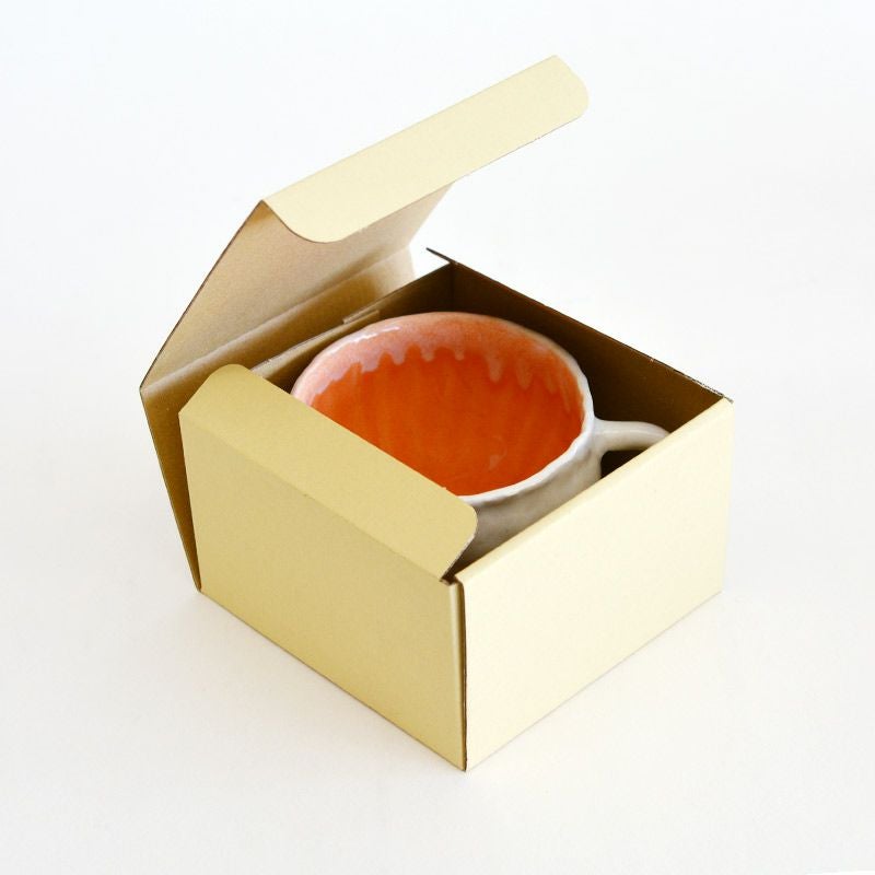 箱入りでプレゼントにもおススメです