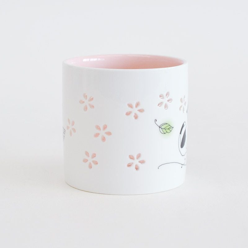 蛍彫り マグカップ 花とネコ｜和食器通販｜織部 Online Store【公式】