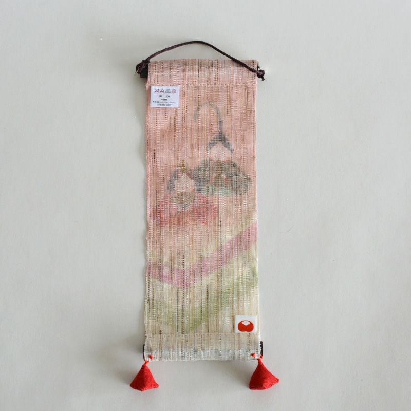 裏地は絵柄が透けます