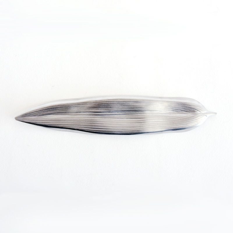 本物の笹のようにリアルな成形です