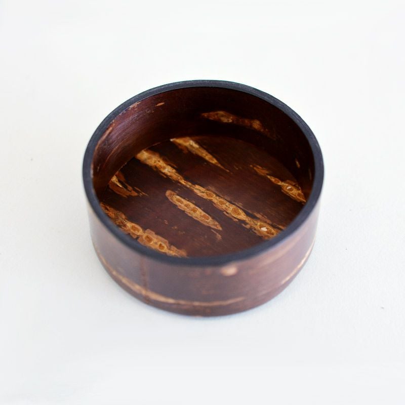 外蓋の内側です