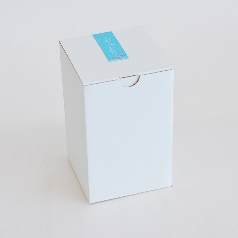 化粧箱が付きます