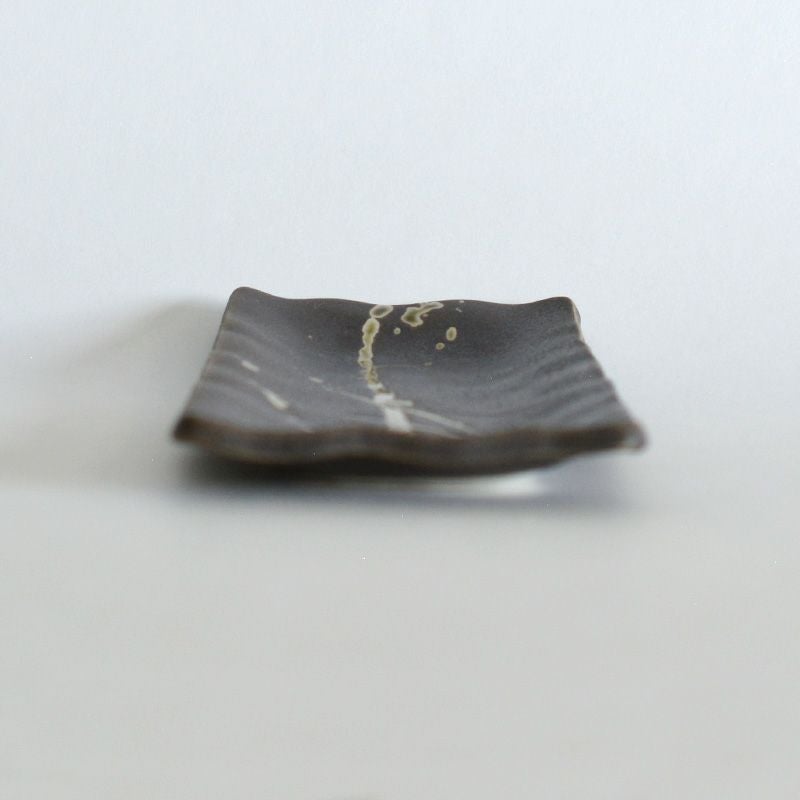 秋刀魚が一匹そのままのせられます