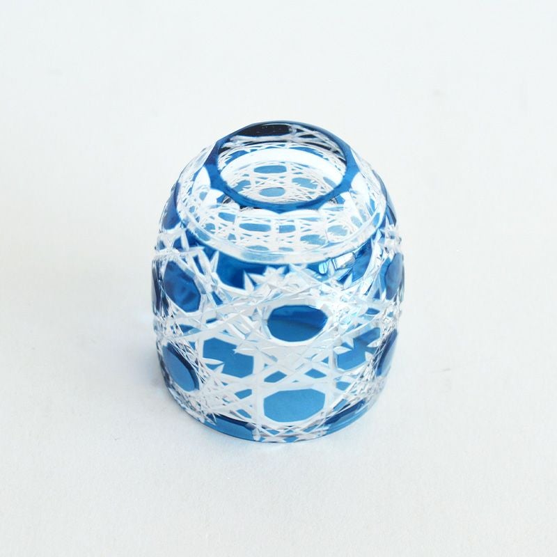 ご夫婦やパートナーでお酒を楽しんだり