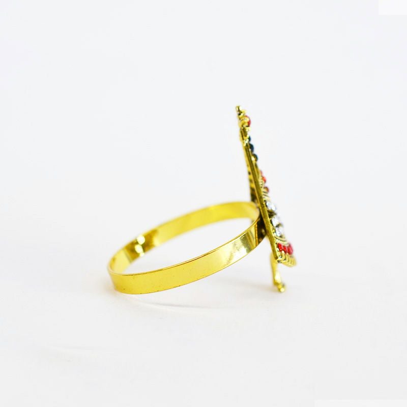 パーティシーズンでもあるクリスマスのテーブルコーディネートにぴったりです