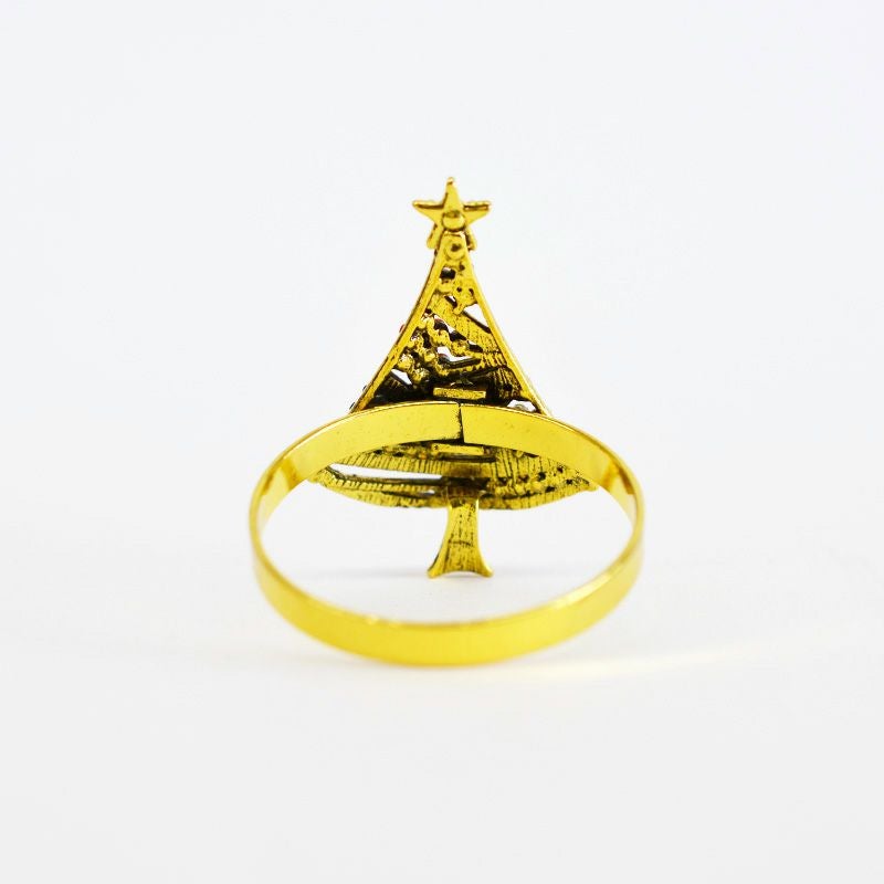 キラキラと華やかなナプキンリングです