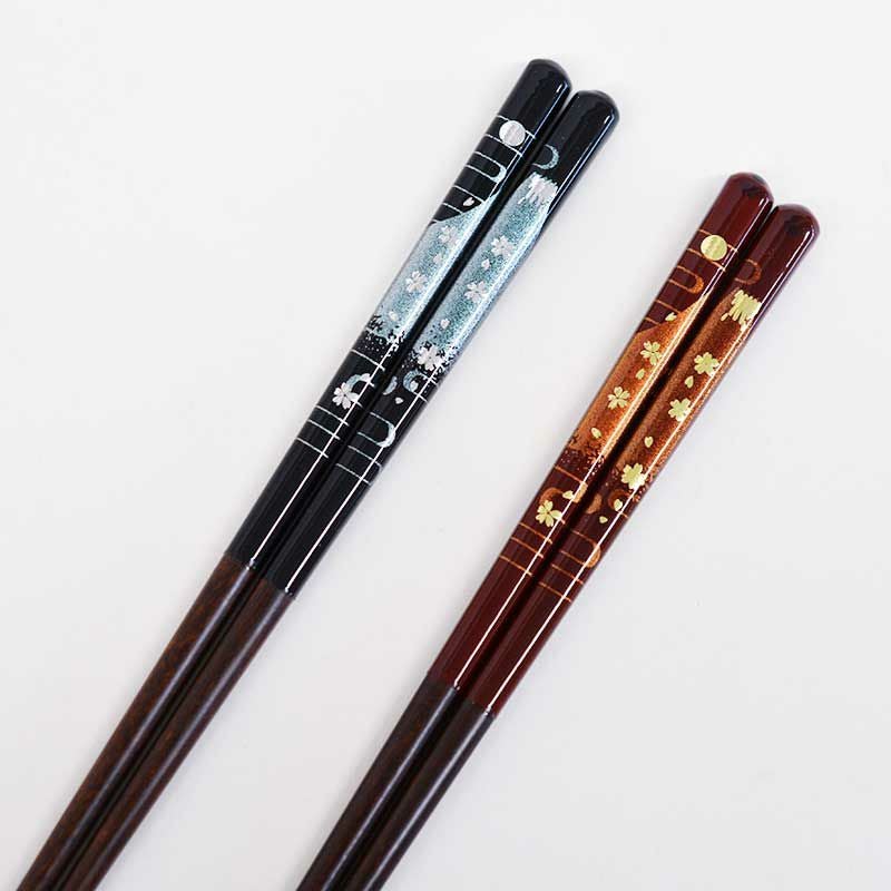 <新品・未使用> 黒い箸 青と金のストライプ 2膳　約23cm 金紋青富士／茜富士 ガラス箸置付モダン桐箱2入｜和食器通販｜織部